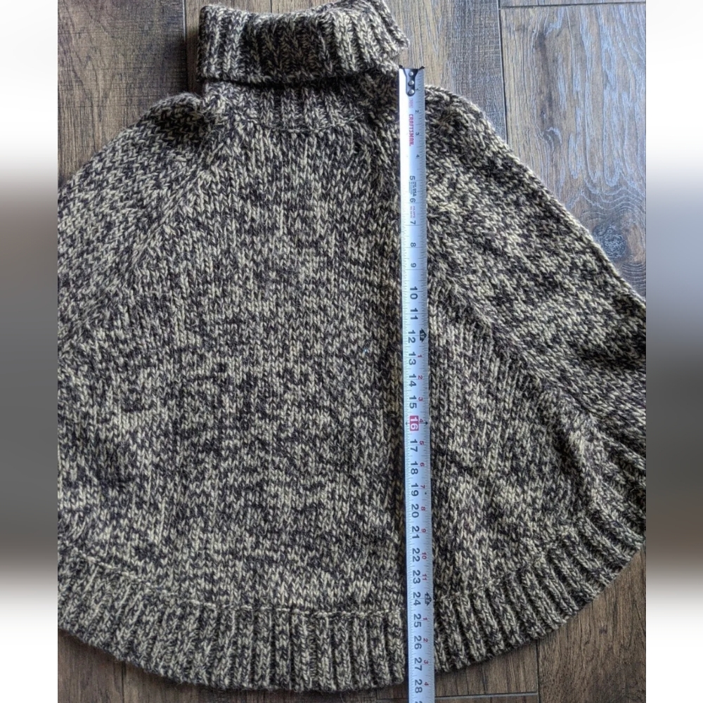 Michael Kors Cable Knit Turtleneck Poncho Sweater Womens Medium Tan Brown Chunk - Picture 9 of 12
